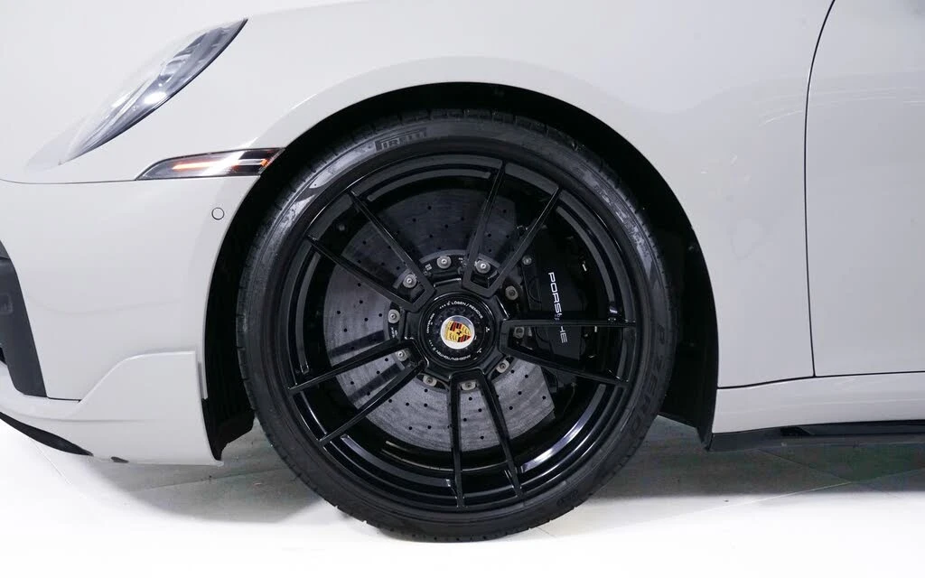 2022 Porsche 992 Turbo S - Image 11 of 29