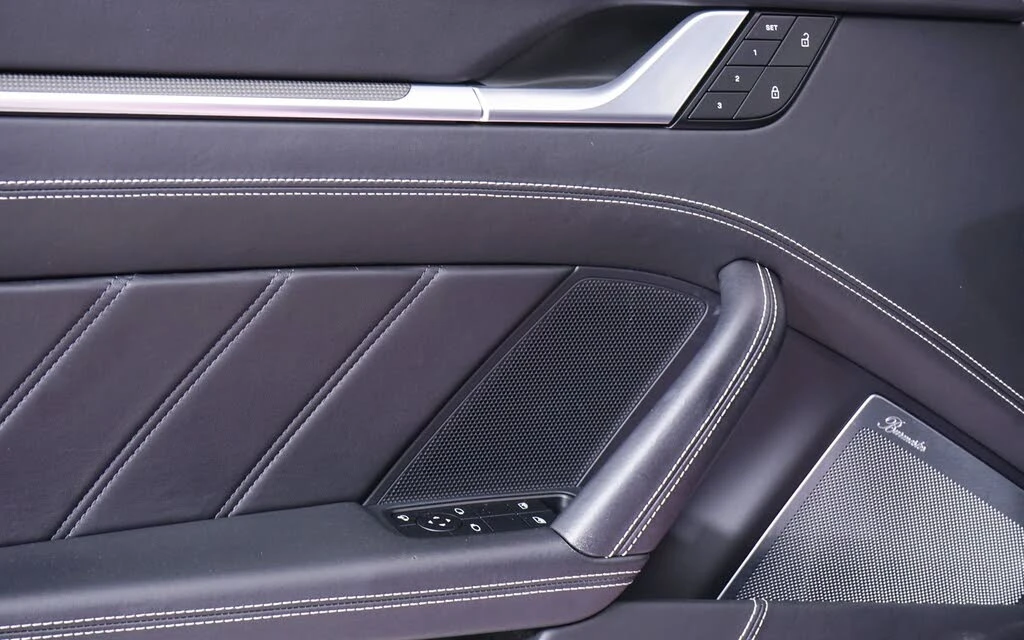 2022 Porsche 992 Turbo S - Image 21 of 29