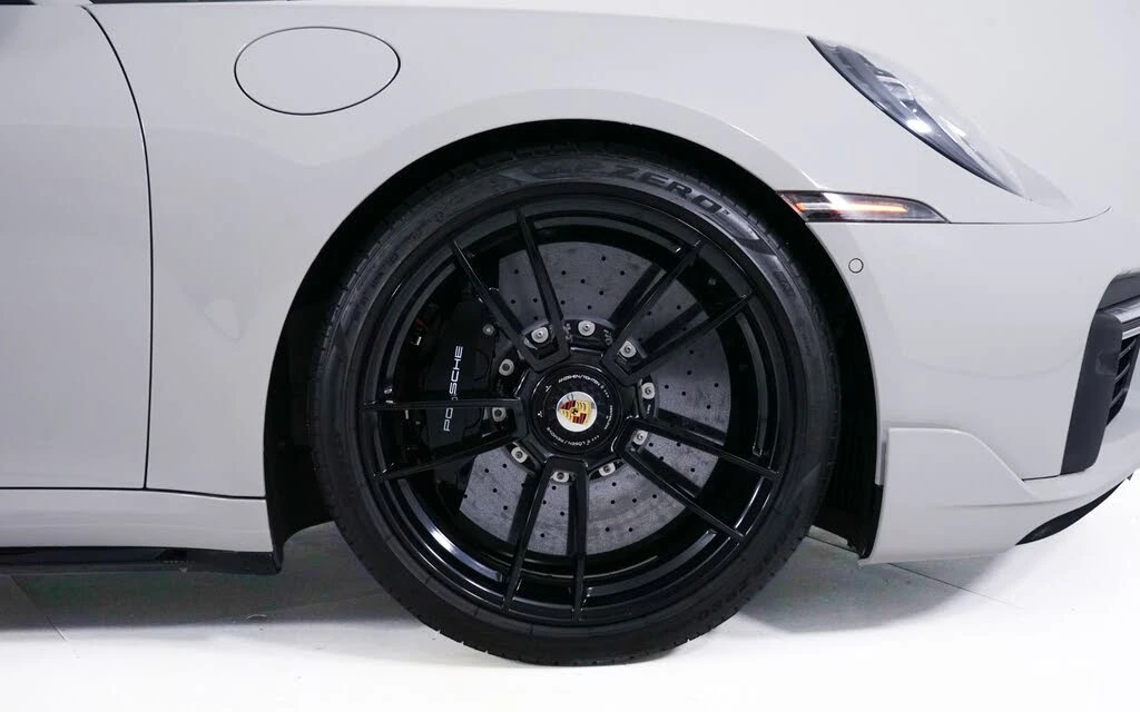 2022 Porsche 992 Turbo S - Image 14 of 29
