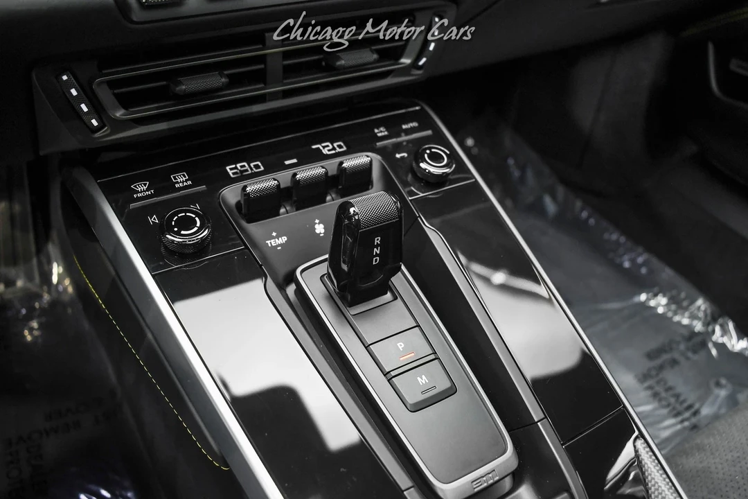 2022 Porsche 992 Turbo - Image 18 of 21