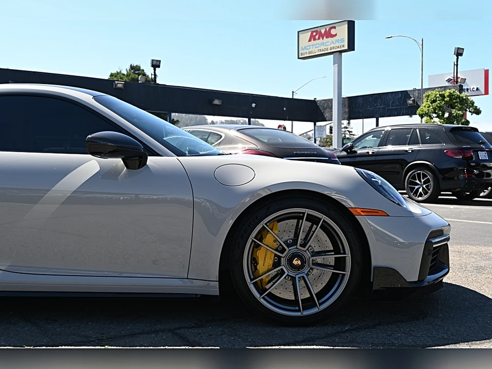 2022 Porsche 992 Turbo S - Image 16 of 31