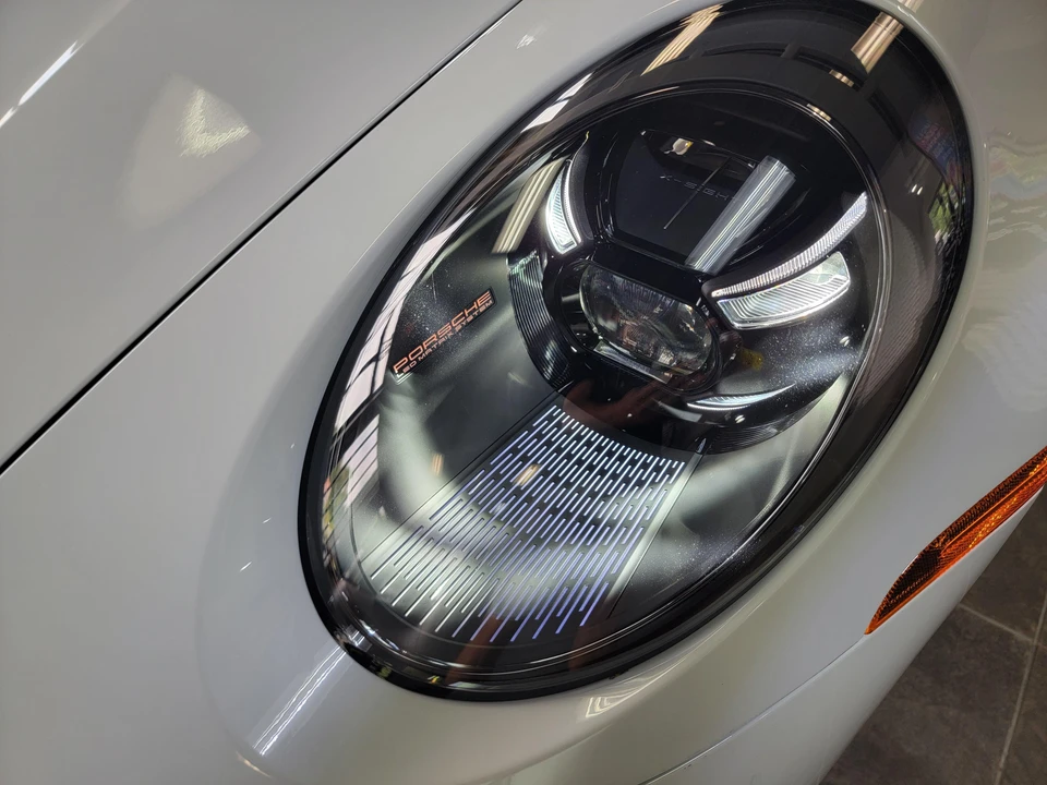 2022 Porsche 992 Turbo - Image 18 of 31
