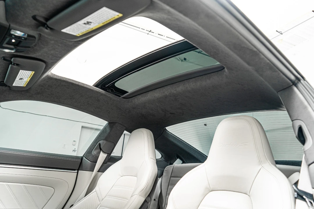 2022 Porsche 992 Turbo S - Image 18 of 21