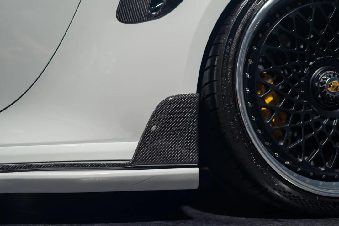 2022 Porsche 992 Turbo S - Image 25 of 31