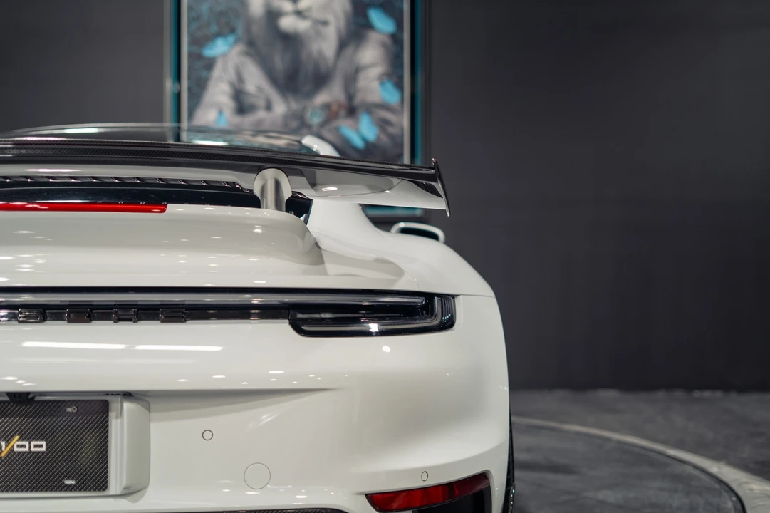 2022 Porsche 992 Turbo S - Image 28 of 31