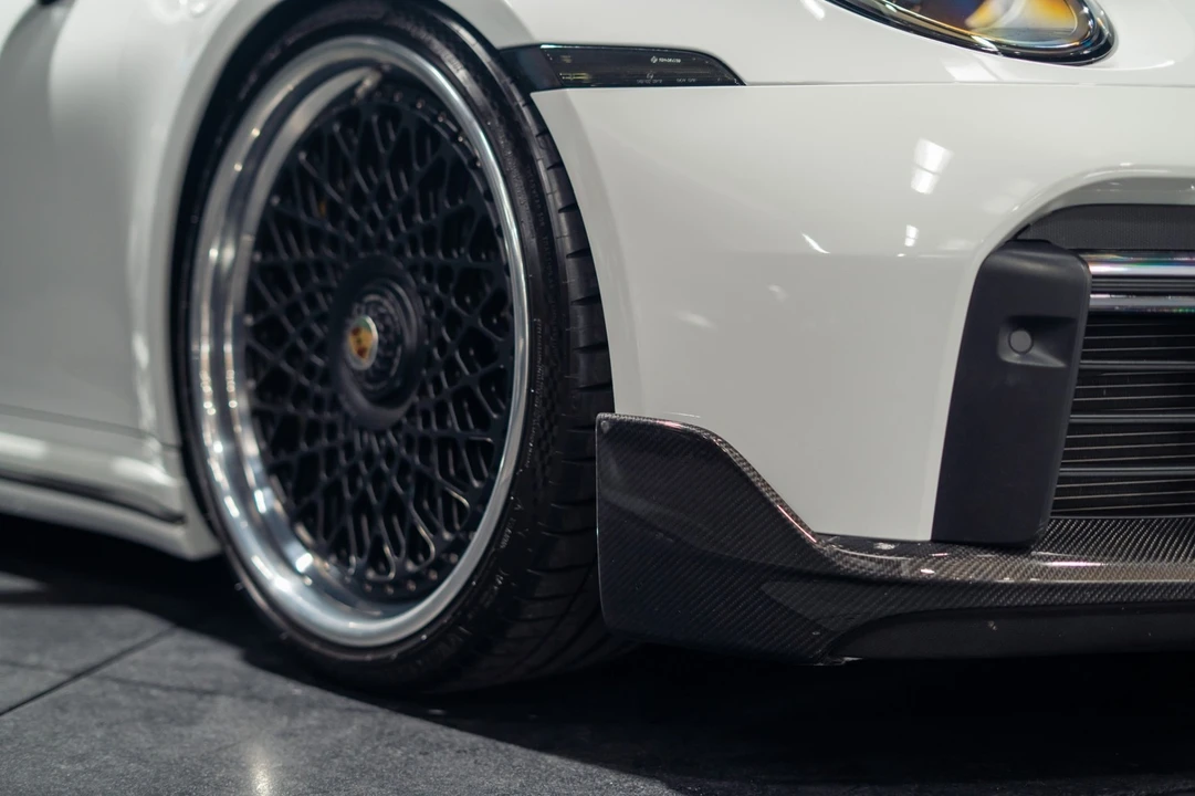 2022 Porsche 992 Turbo S - Image 19 of 31