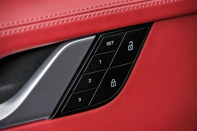 2022 Porsche 992 Turbo S - Image 12 of 31