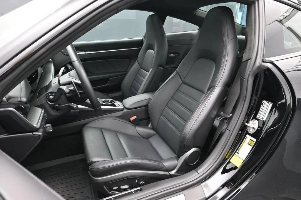 2022 Porsche 992 Turbo S - Image 5 of 5