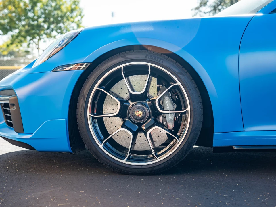 2022 Porsche 992 Turbo S - Image 13 of 31