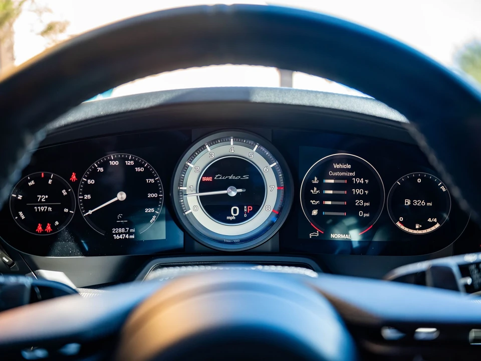 2022 Porsche 992 Turbo S - Image 24 of 31