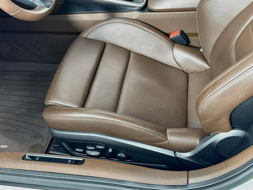 2022 Porsche 992 Turbo S - Image 19 of 31