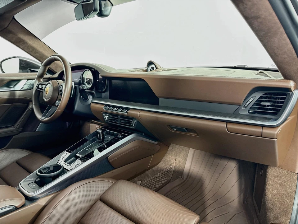 2022 Porsche 992 Turbo S - Image 27 of 31