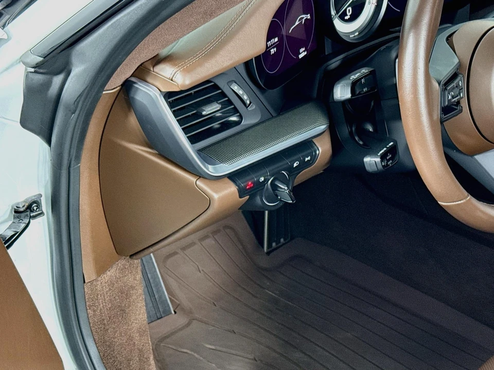 2022 Porsche 992 Turbo S - Image 8 of 31