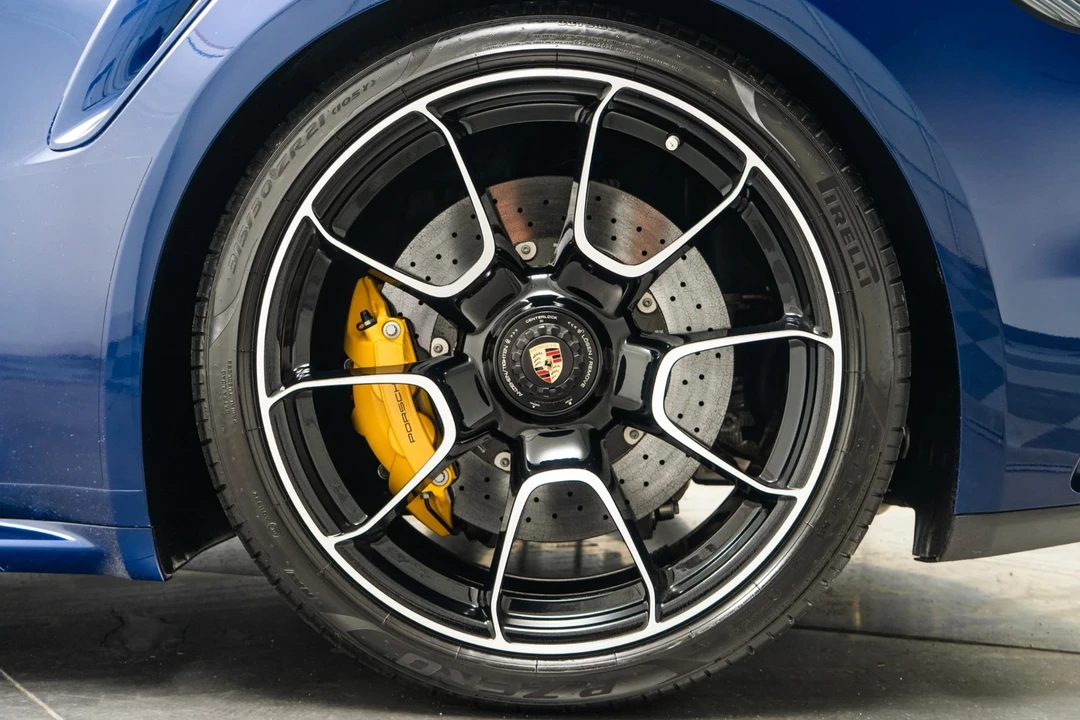 2022 Porsche 992 Turbo - Image 11 of 21