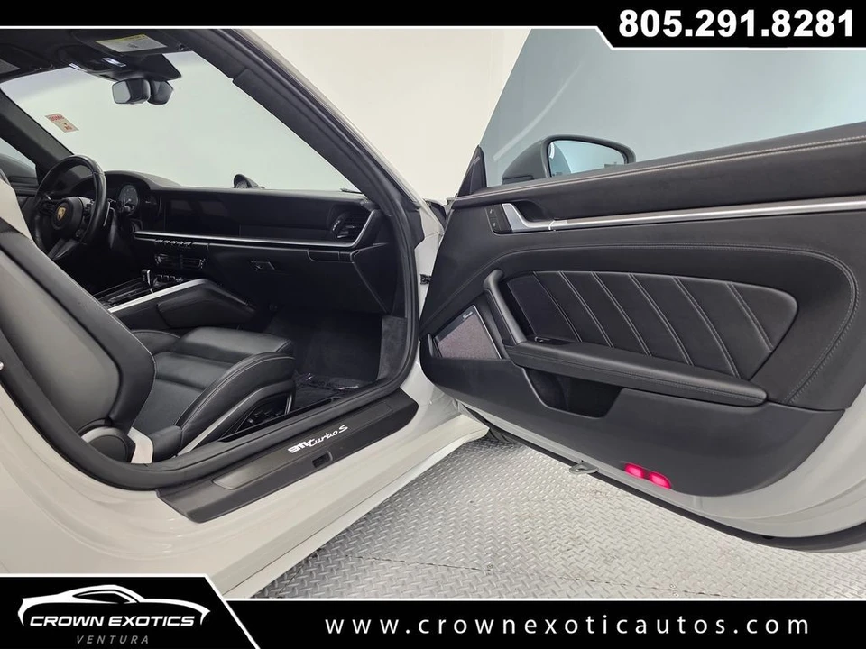 2022 Porsche - Image 18 of 31