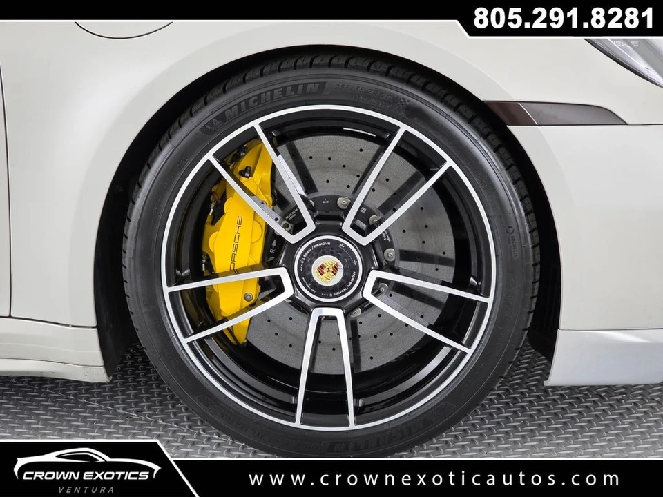 2022 Porsche - Image 9 of 31