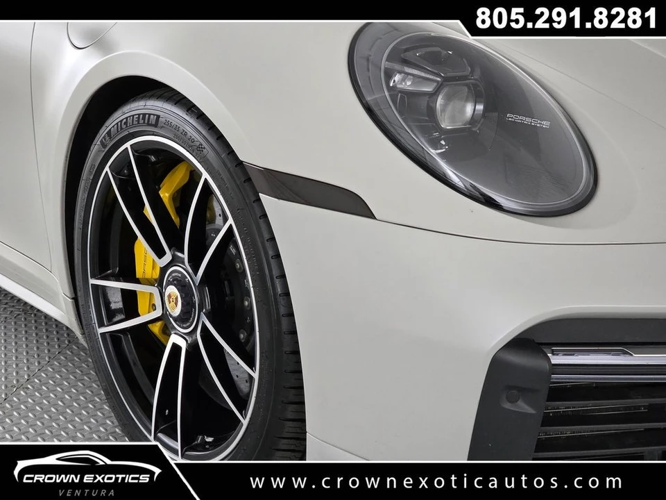2022 Porsche - Image 12 of 31