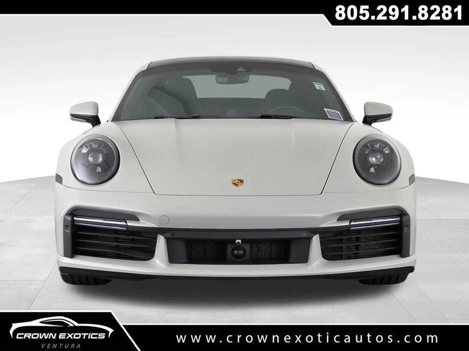 2022 Porsche - Image 2 of 31