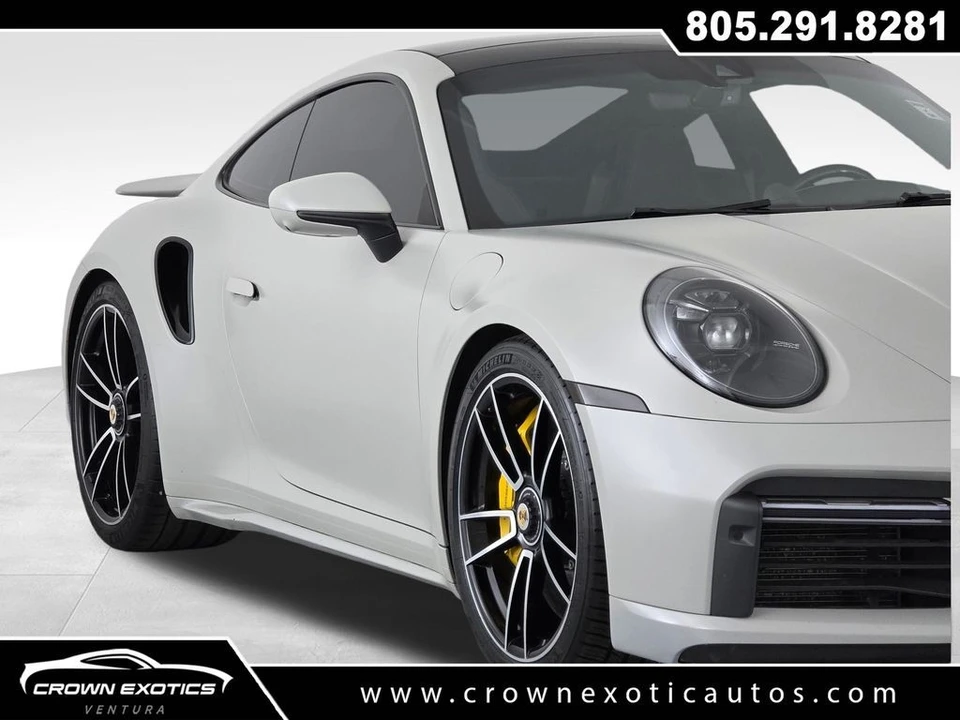 2022 Porsche - Image 10 of 31