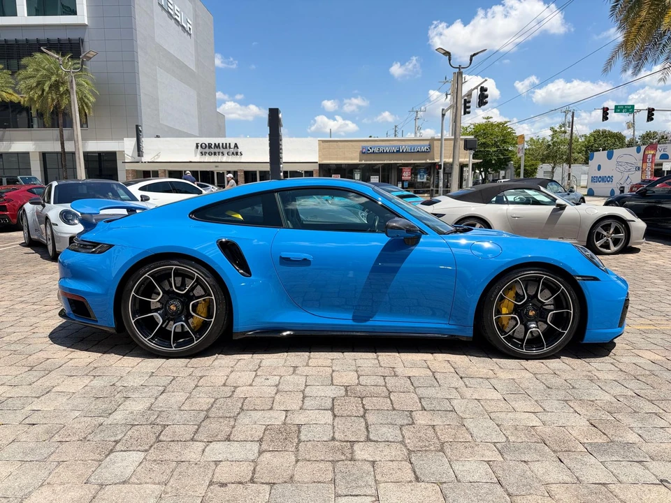 2022 Porsche 992 Turbo S - Image 9 of 31