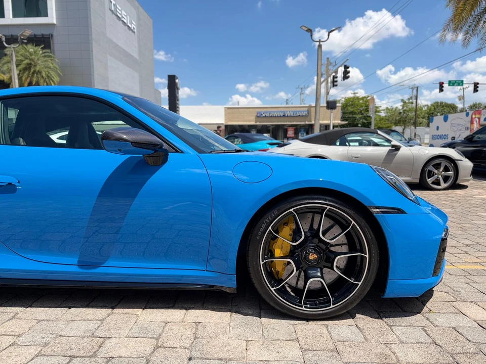 2022 Porsche 992 Turbo S - Image 24 of 31