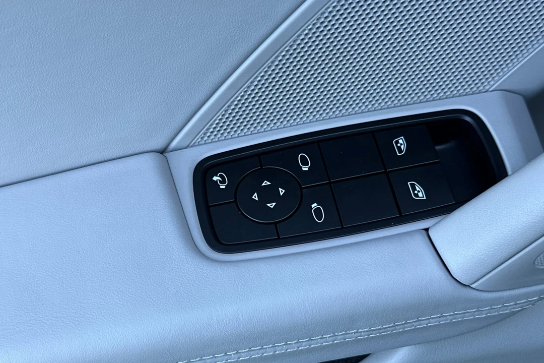 2022 Porsche 992 Turbo S - Image 13 of 21