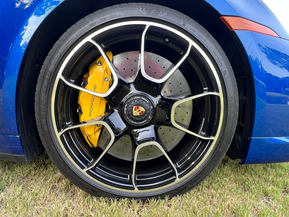 2022 Porsche 992 Turbo S - Image 5 of 9