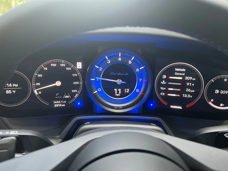 2022 Porsche 992 Turbo S - Image 6 of 9