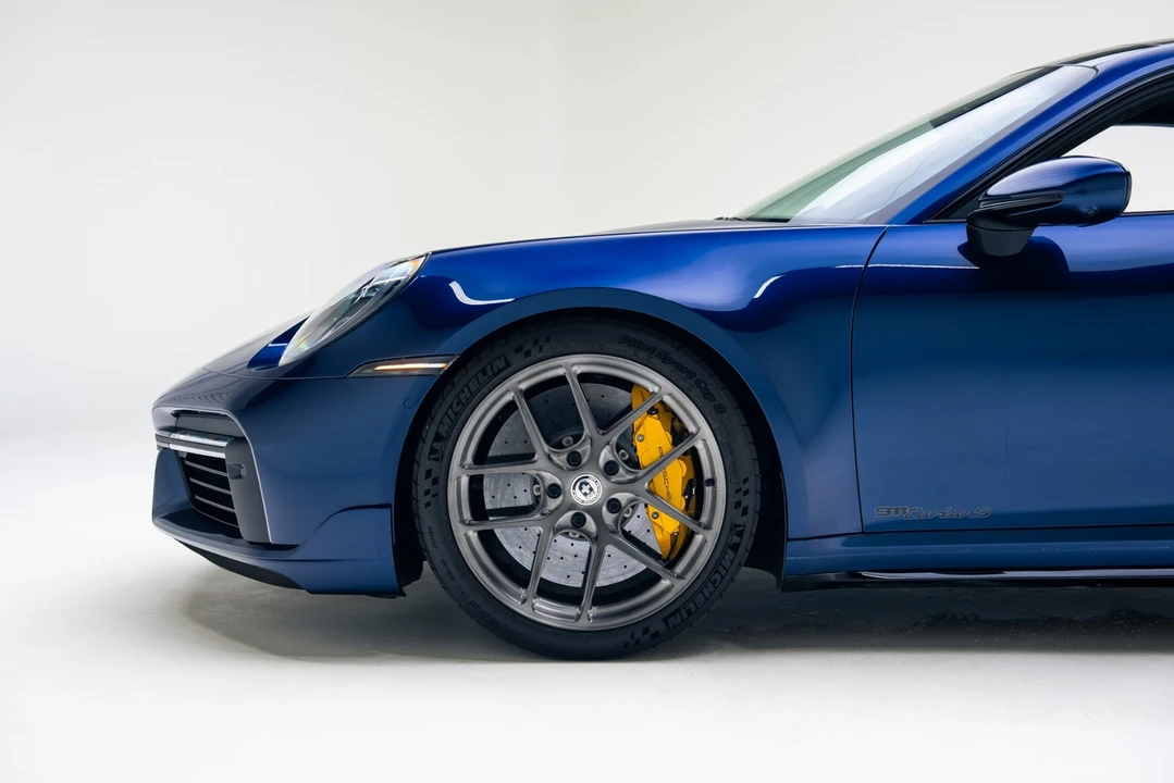 2022 Porsche 992 Turbo S - Image 16 of 21