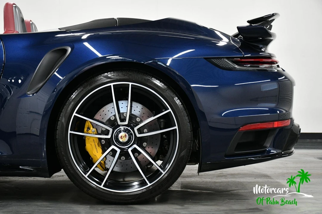 2022 Porsche - Image 9 of 31