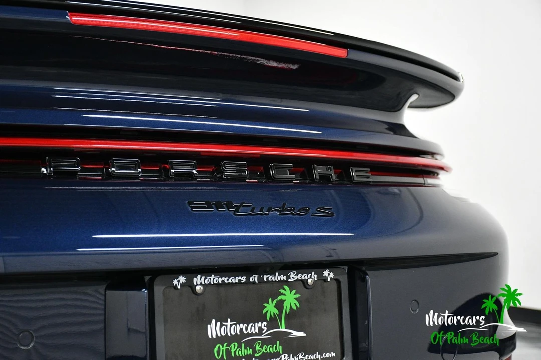 2022 Porsche - Image 16 of 31