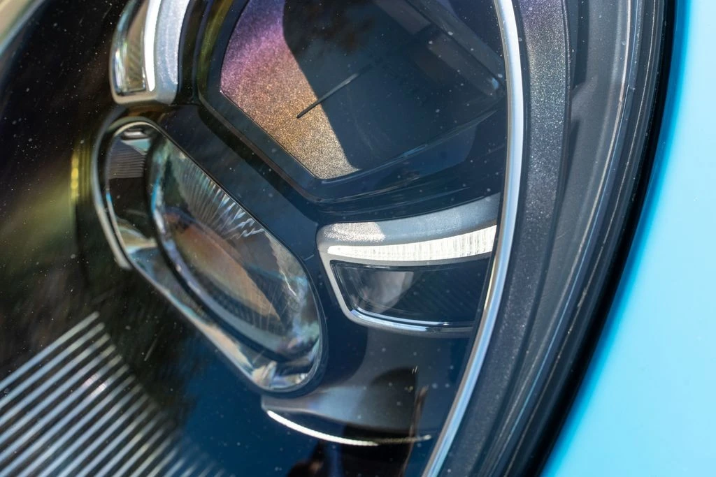 2022 Porsche - Image 28 of 31