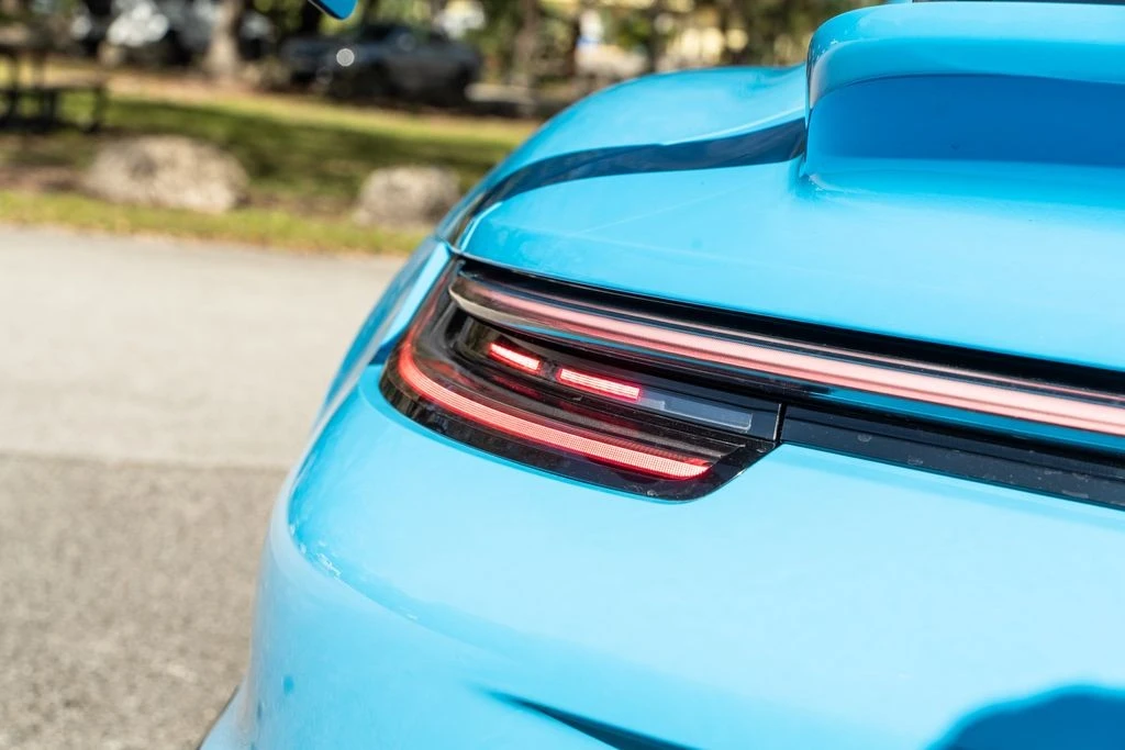 2022 Porsche - Image 21 of 31