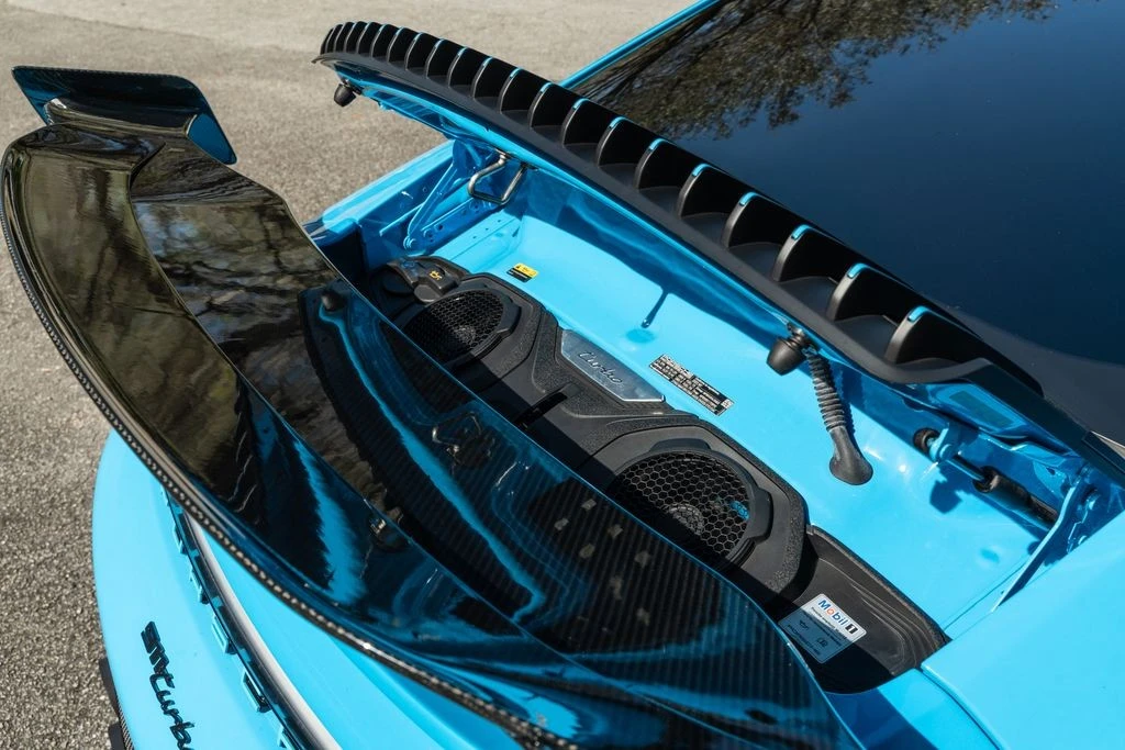 2022 Porsche - Image 25 of 31