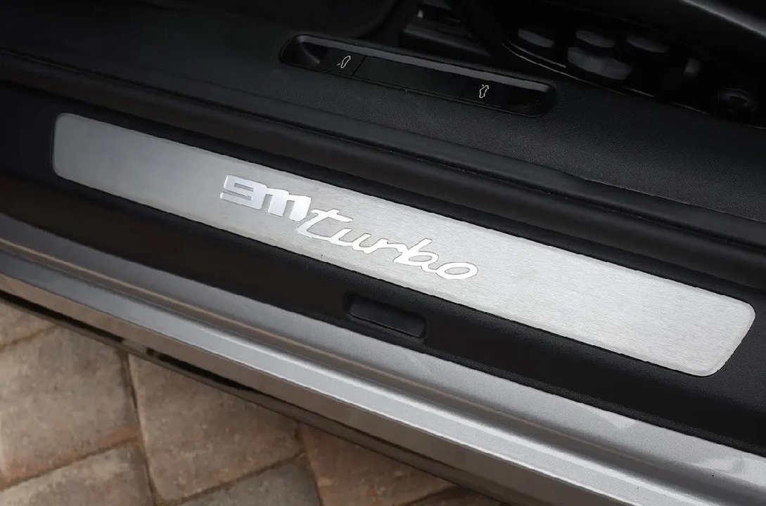 2022 Porsche 992 Turbo - Image 10 of 12
