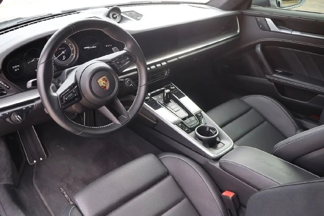 2022 Porsche 992 Turbo - Image 7 of 12