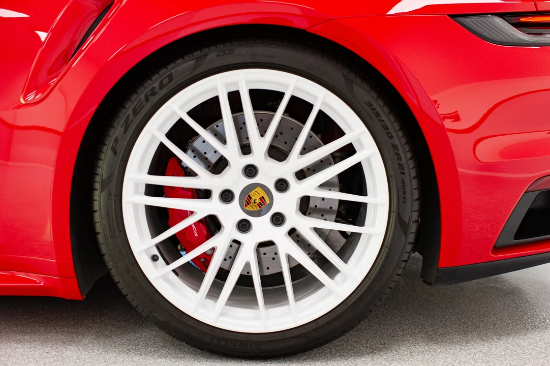 2022 Porsche 992 Turbo - Image 26 of 31