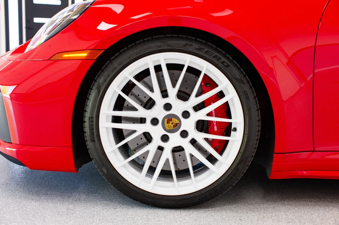 2022 Porsche 992 Turbo - Image 19 of 31