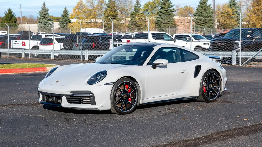 2022 Porsche 992 Turbo - Image 5 of 5