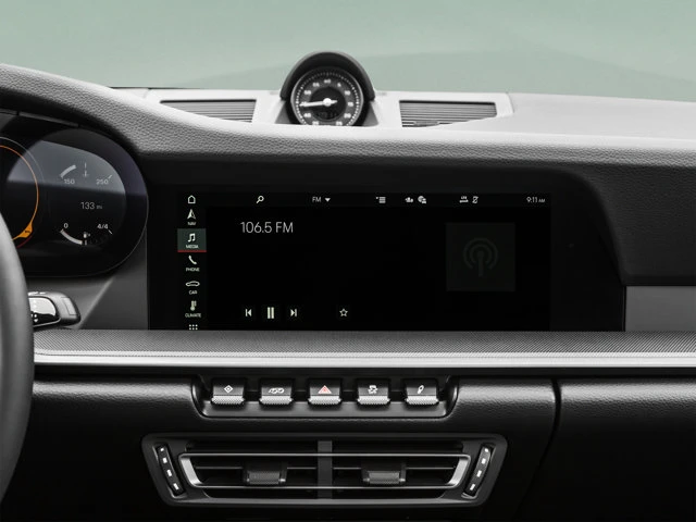 2022 Porsche 992 Carrera - Image 17 of 31
