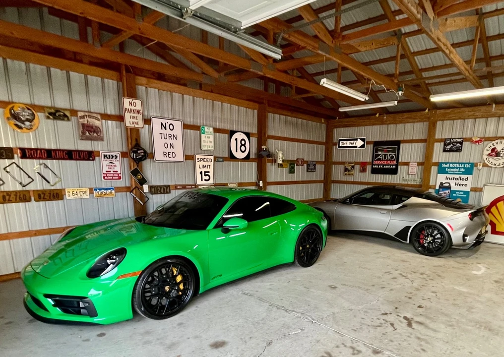 2022 Porsche 992 Carrera GTS - Image 7 of 17