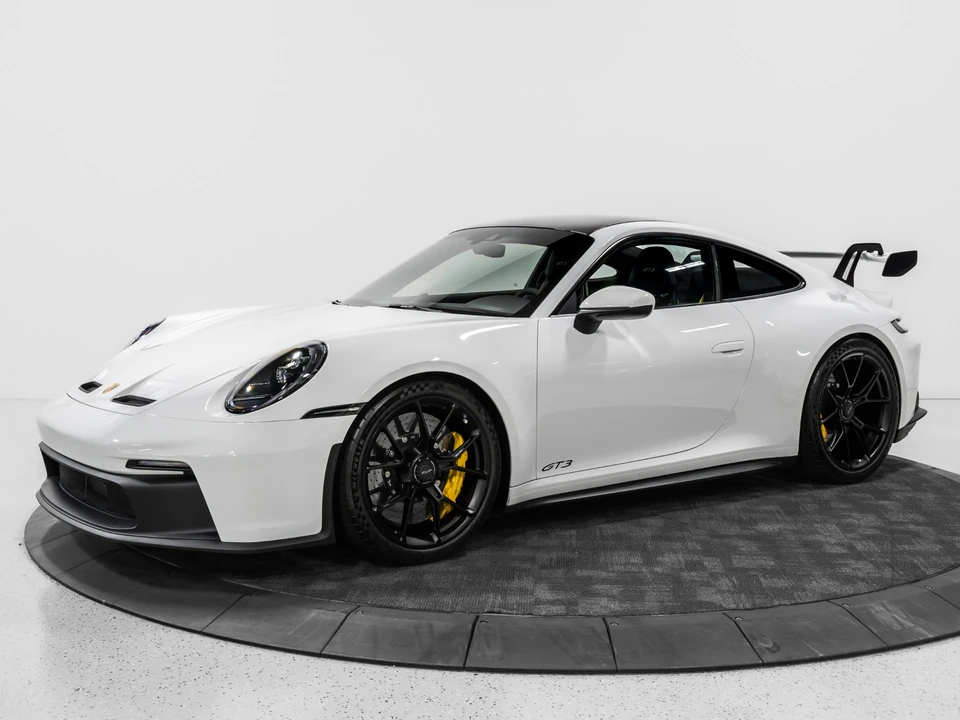 2022 Porsche 992 Carrera - Image 3 of 31