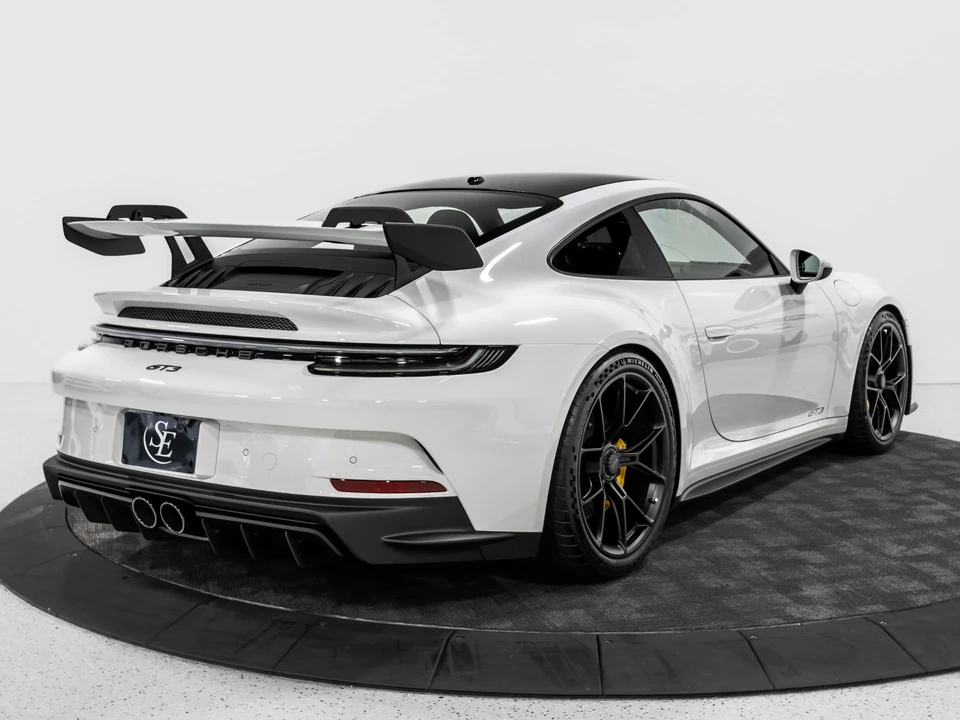 2022 Porsche 992 Carrera - Image 8 of 31
