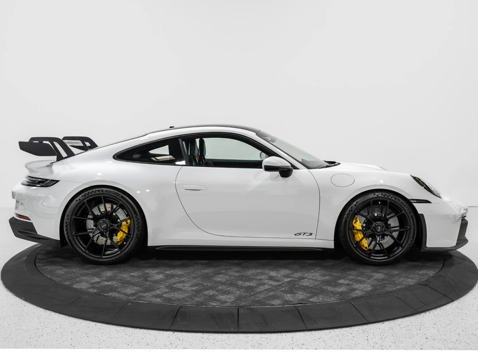 2022 Porsche 992 Carrera - Image 10 of 31
