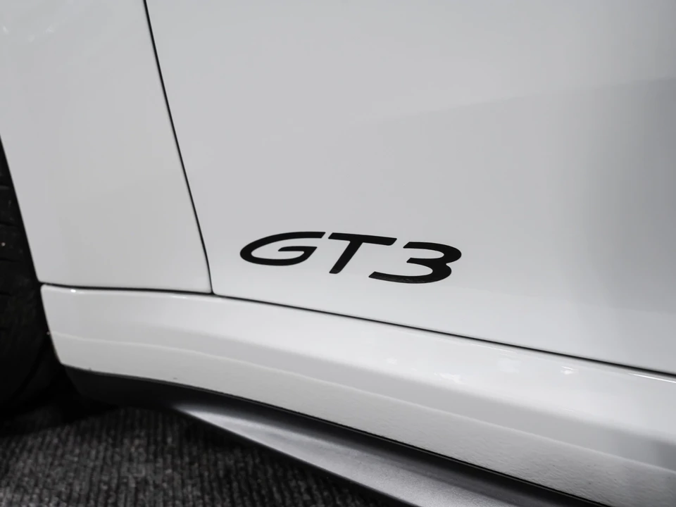 2022 Porsche 992 Carrera - Image 20 of 31