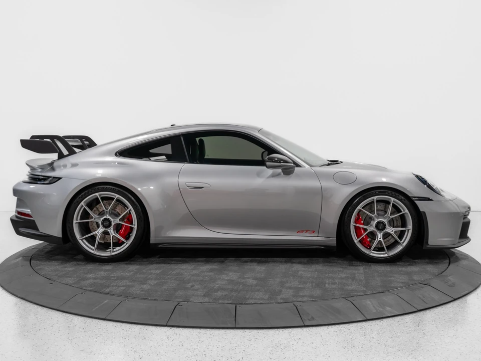 2022 Porsche 911 - Image 10 of 31