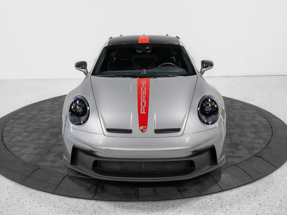 2022 Porsche 911 - Image 14 of 31