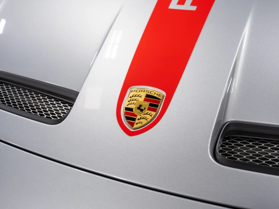 2022 Porsche 911 - Image 17 of 31