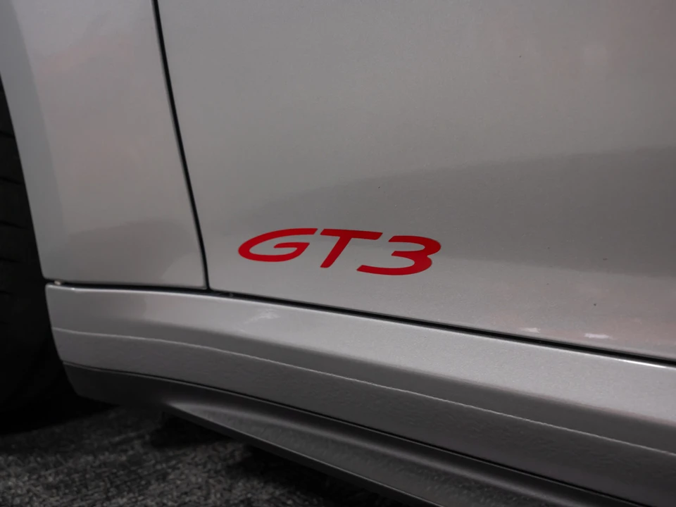 2022 Porsche 911 - Image 21 of 31