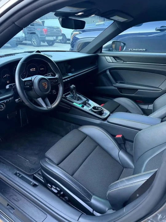2022 Porsche 992 GT3 - Image 9 of 13